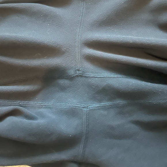 Lululemon Align 28” size 8 leggings - Picture 5 of 5